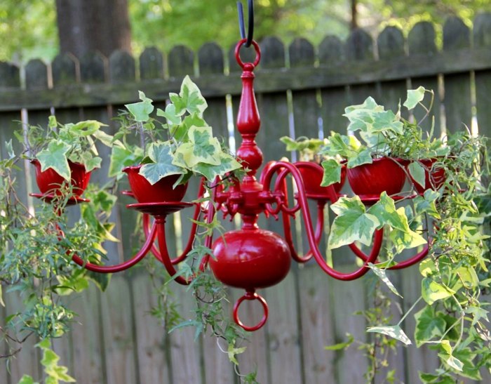 Décoration de jardin en fer forgé - Piston en métal rouge pour les massifs  de fleurs